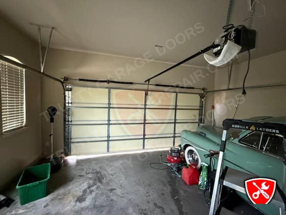 Garage Door Service in Grand Prairie, TX