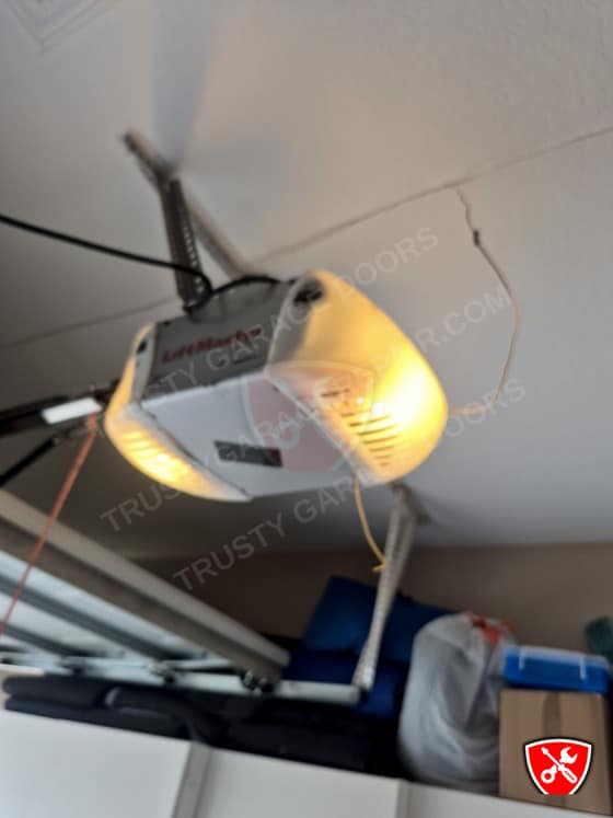 Garage Door Service in Allen, TX
