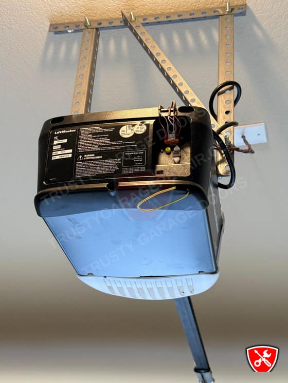 Garage Door Service in Frisco, TX