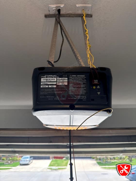 Garage Door Service in Argyle, TX