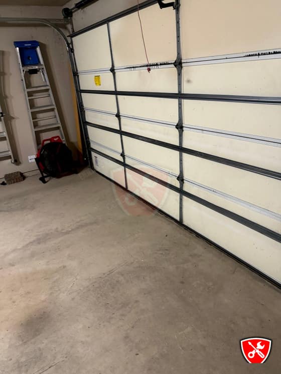 Garage Door Service in Frisco, TX