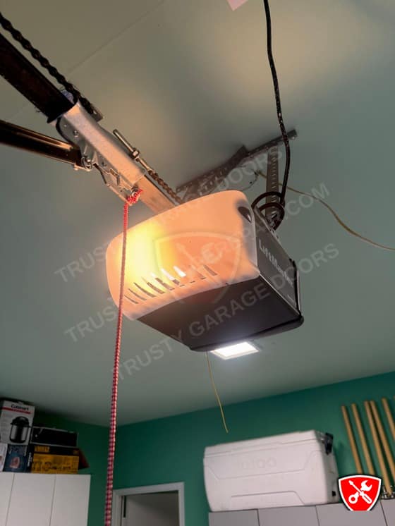Garage Door Service in Fort Worth, TX