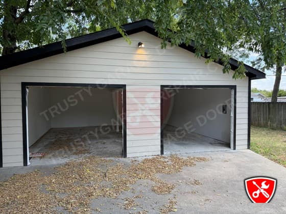 Garage Door Service in Dallas, TX