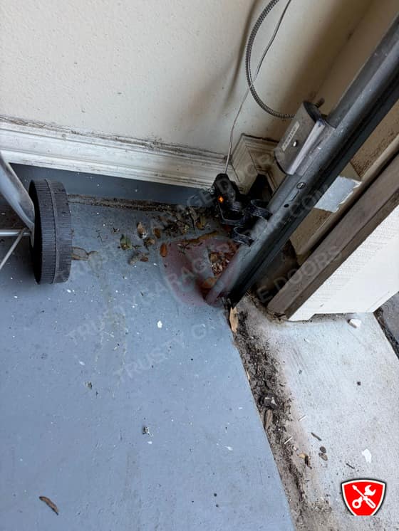 Garage Door Service in Dallas, TX