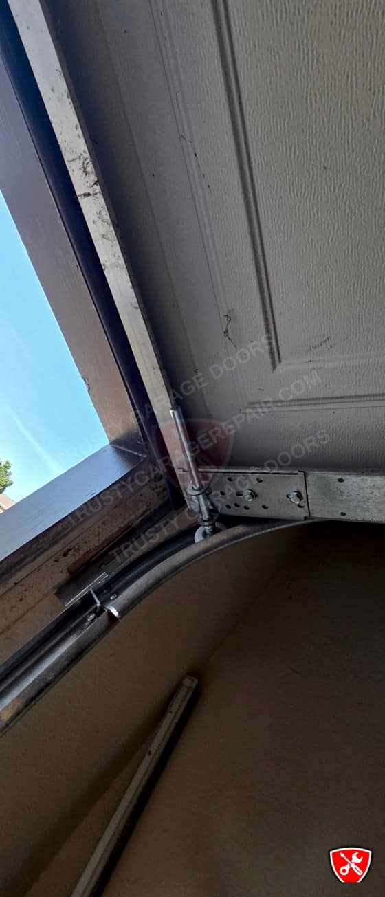 Garage Door Service in Frisco, TX