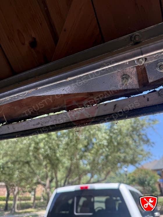 Garage Door Service in Carrollton, TX
