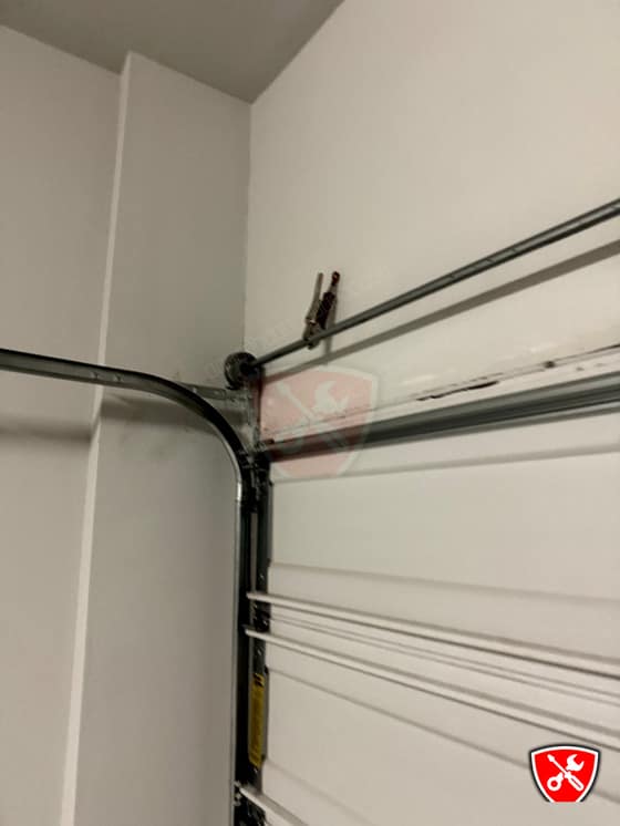 Garage Door Service in Dallas, TX