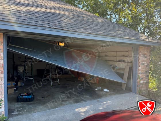 Garage Door Service in Duncanville, TX