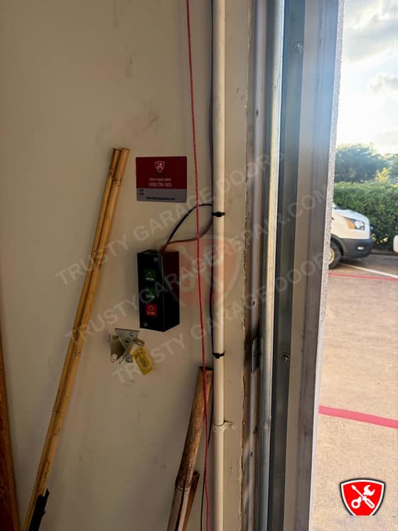 Garage Door Service in Farmers Branch, TX