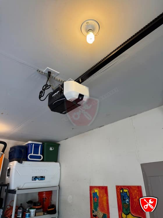 Garage Door Service in Grand Prairie, TX