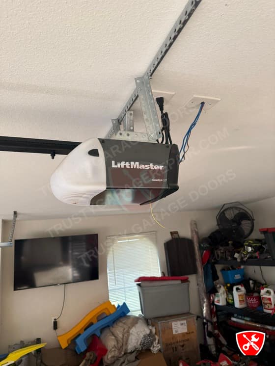 Garage Door Service in Nevada, TX