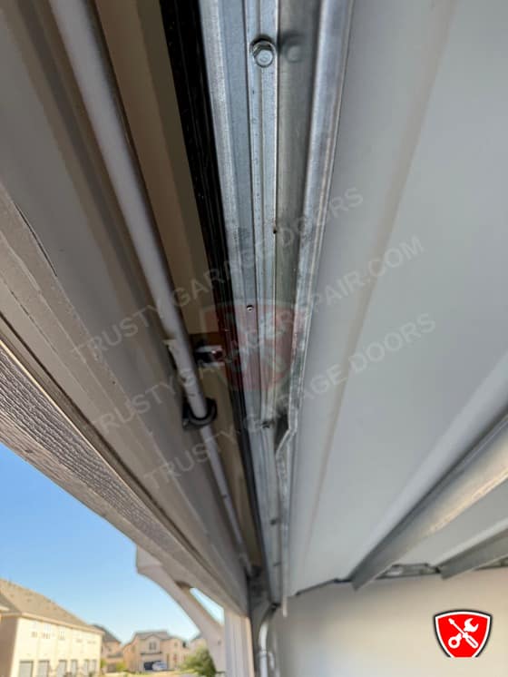 Garage Door Service in Frisco, TX