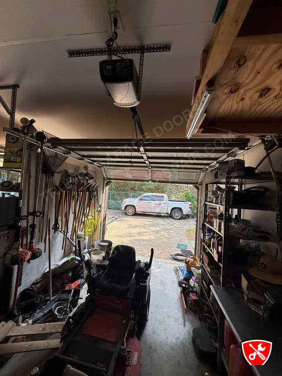 Garage Door Service in Dallas, TX