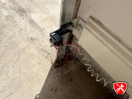 Garage Door Service in Dallas, TX