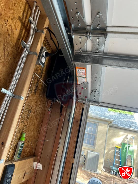 Garage Door Service in Dallas, TX