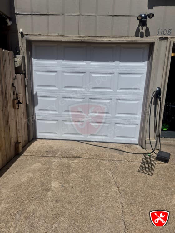Garage Door Service in Carrollton, TX