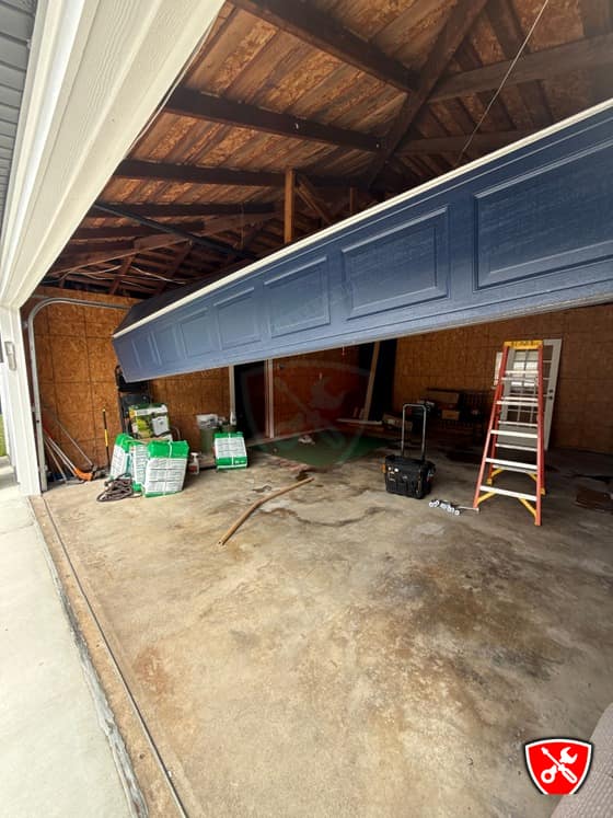 Garage Door Service in Dallas, TX
