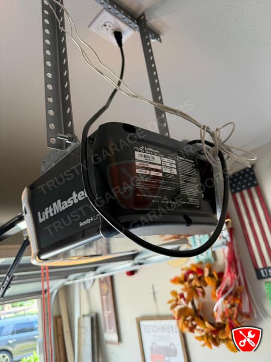 Garage Door Service in Midlothian, TX