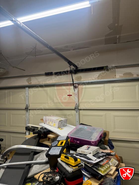 Garage Door Service in Lewisville, TX
