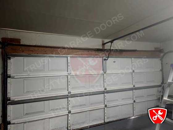 Garage Door Service in Arlington, TX