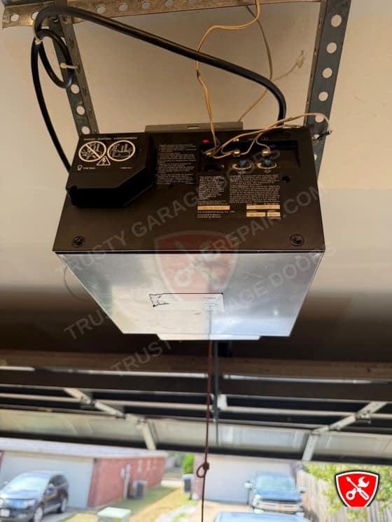Garage Door Service in Cedar Hill, TX