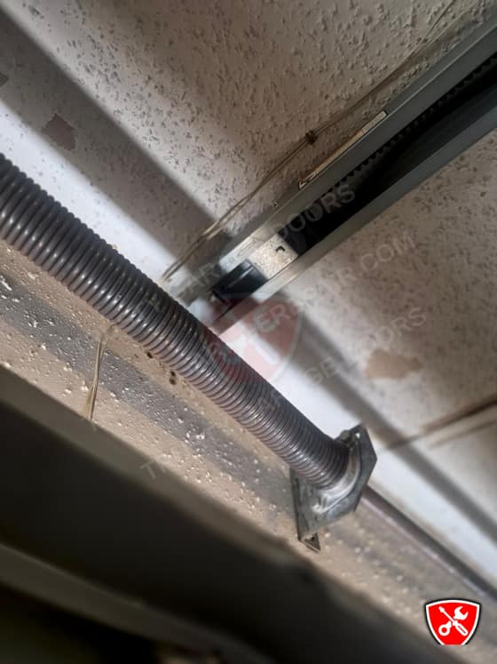 Garage Door Service in Garland, TX