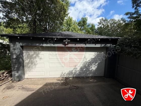 Garage Door Service in Cedar Hill, TX