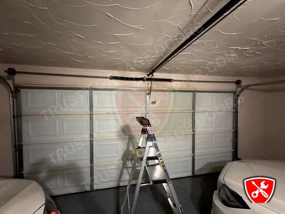 Garage Door Service in Frisco, TX