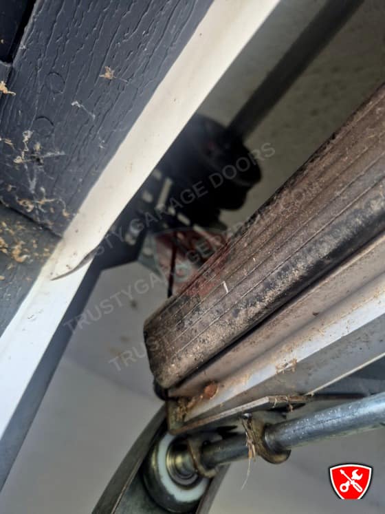 Garage Door Service in Greenville, TX
