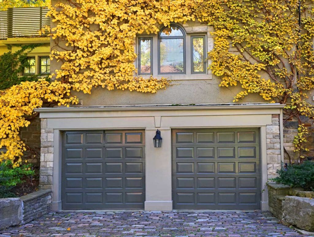 garage door width